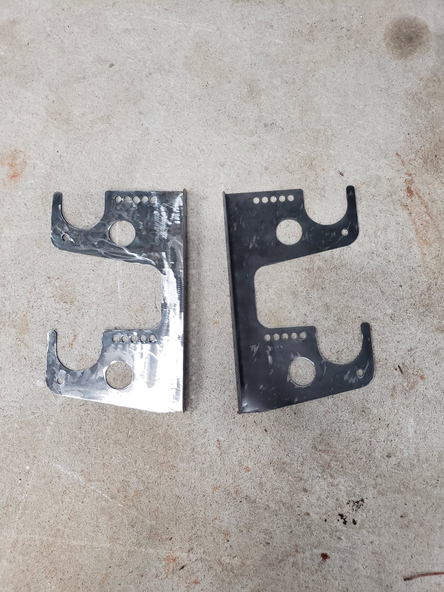Front Axle Wall Rack