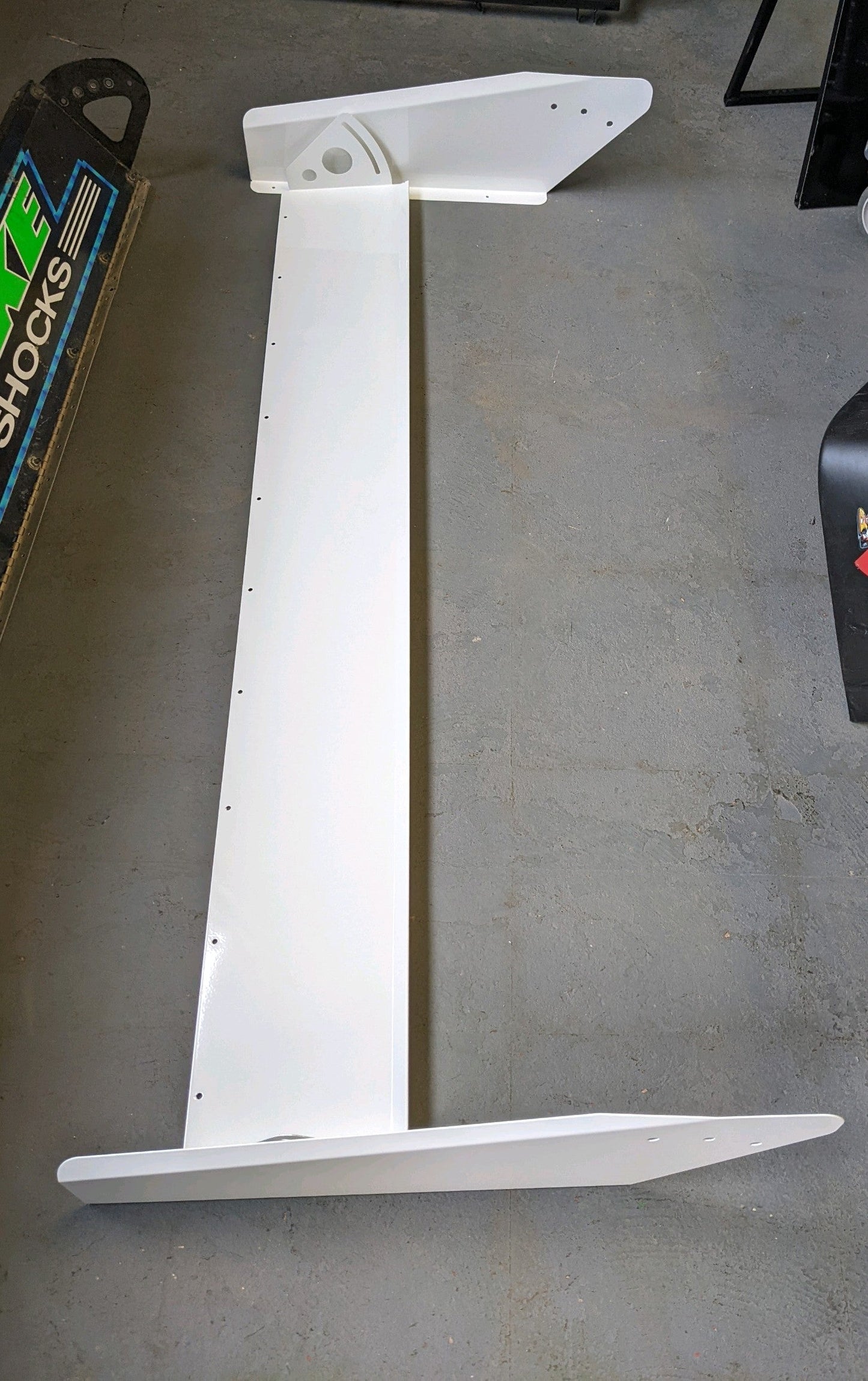 CRUSA One Piece Rear Spoiler 60"